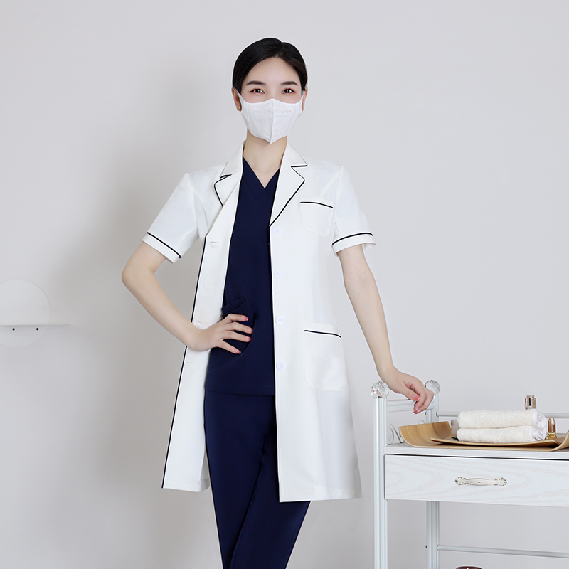 Белый медицинский халат с коро – обзор и цена Medical Lab Years